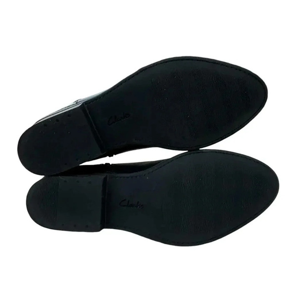 Clarks Artisan Ankle Boots Black Leather Alligator Booties Heel Women's Size 10 - Picture 7 of 9